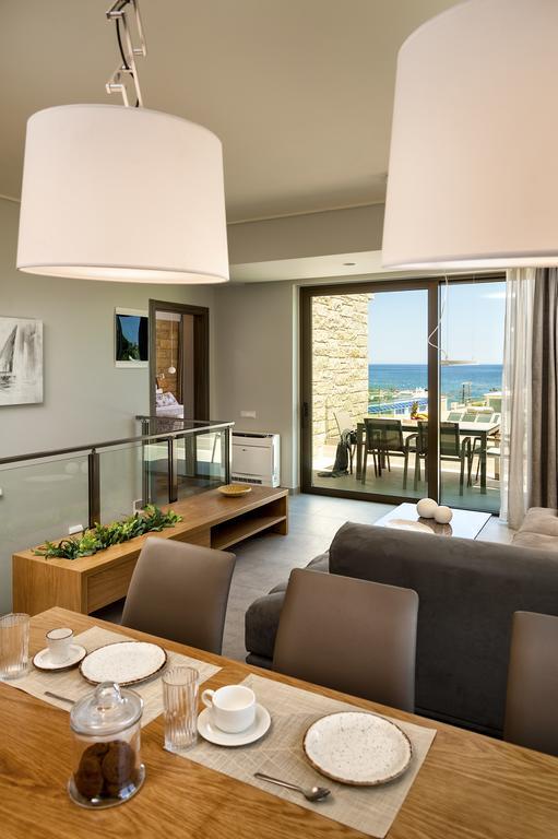 Eland Dream Villas Kalamaki  Ngoại thất bức ảnh